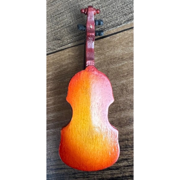 Dollhouse Mini Wooden Violin Instrument - Picture 6 of 8